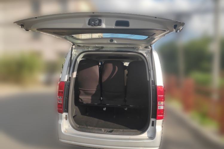 Used JAC Refine M3 2023 PLUS 1.8L 9-Seater Comfort Edition Trunk