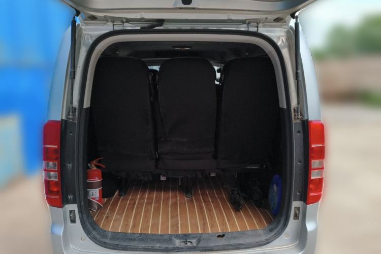Used JAC Refine M3 2023 PLUS 1.8L 9-Seater Elite Edition Trunk