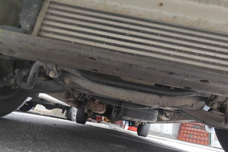 Used JAC Refine M3 2023 PLUS 1.5T 5/7-seat Classic Edition Chassis Front