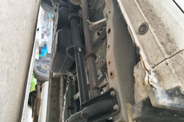 Used JAC Refine M3 2023 PLUS 1.5T 5/7-seat Classic Edition Chassis Front Right