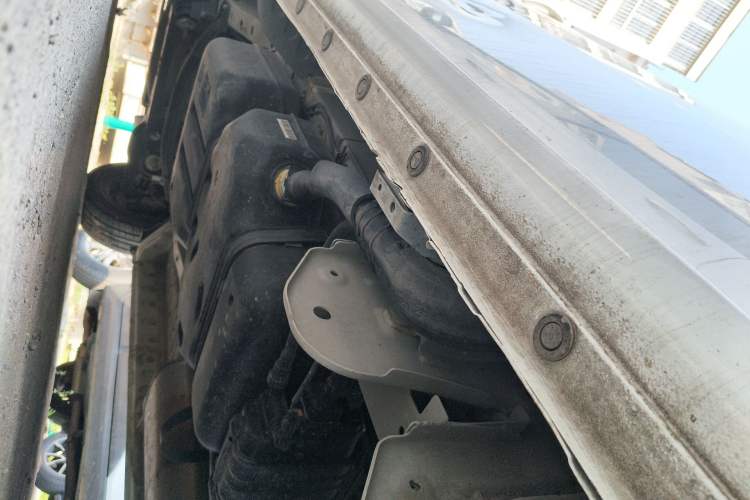 Used JAC Refine M3 2023 PLUS 1.5T 5/7-seat Classic Edition Chassis Rear Left
