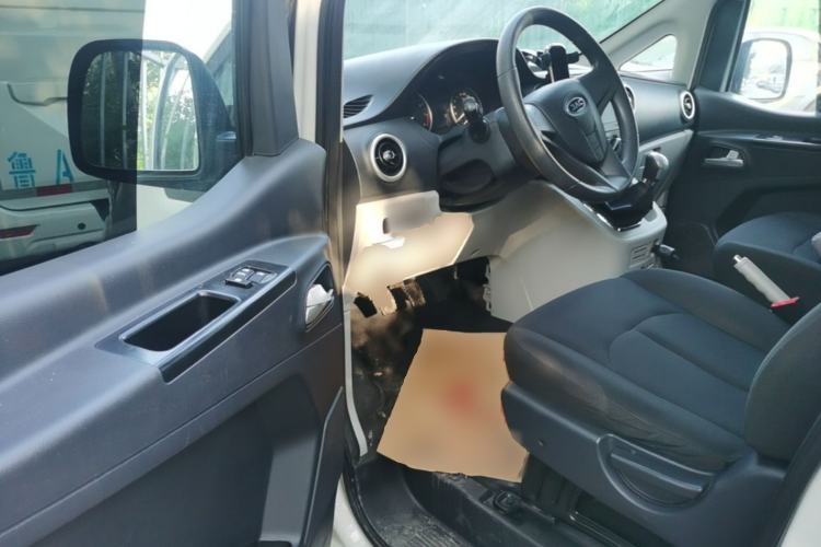 Used JAC Refine M3 2023 PLUS 1.5T 5/7-seat Classic Edition Driver Seat