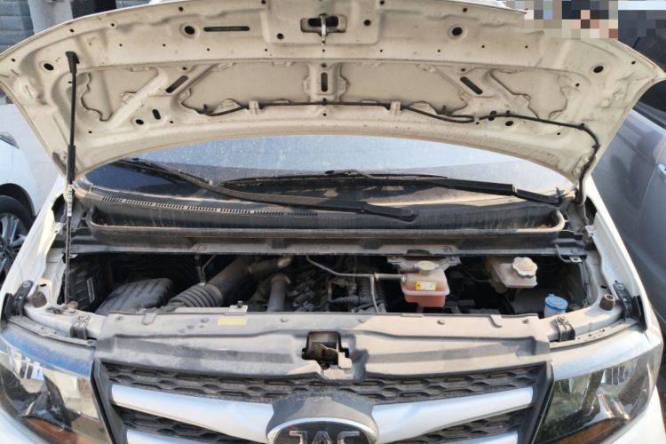 Used JAC Refine M3 2023 PLUS 1.5T 5/7-seat Classic Edition Engine Bay