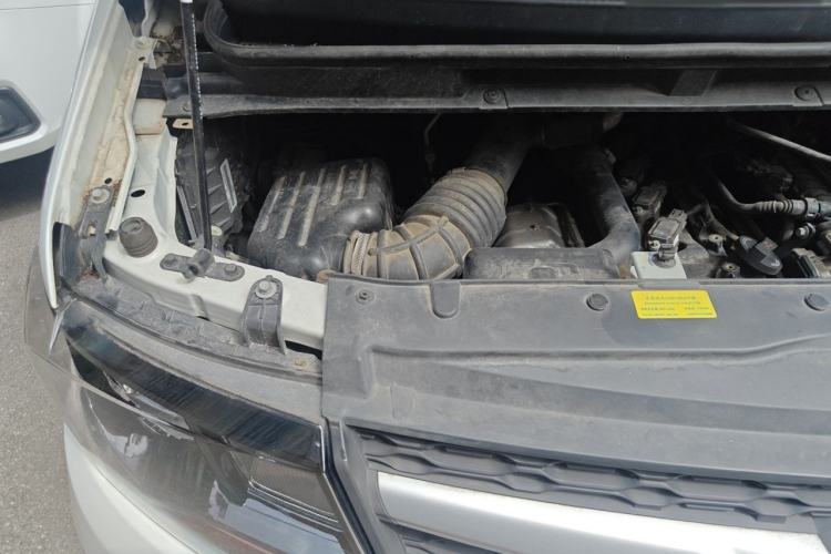 Used JAC Refine M3 2023 PLUS 1.5T 5/7-seat Classic Edition Engine Bay Right