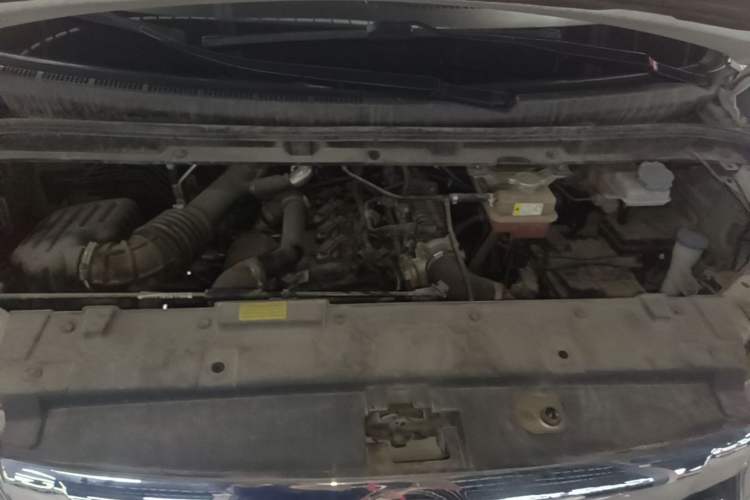 Used JAC Refine M3 2023 PLUS 1.5T 7/8-seater Smart Connectivity Version Engine Bay