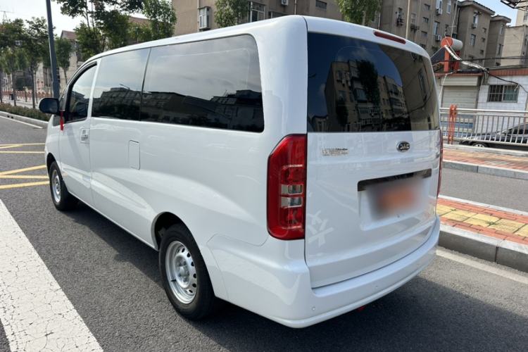 Used JAC Refine M3 2023 1.8L 7/8-Seater Comfort Edition Exterior 1