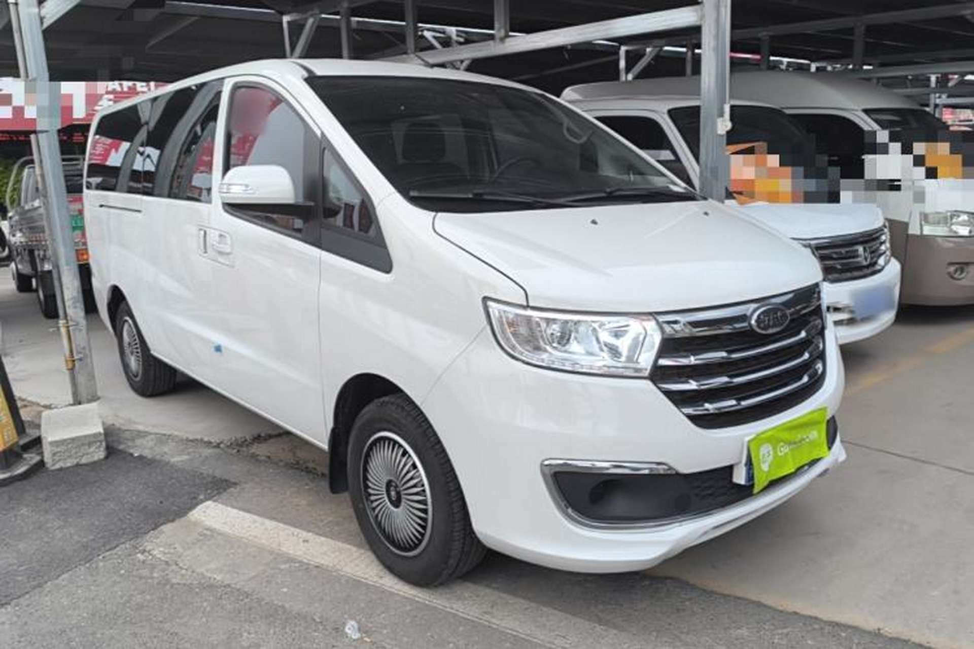 Used JAC Refine M3 2023 PLUS 1.5T 7/8-seat Comfort Edition Exterior 1