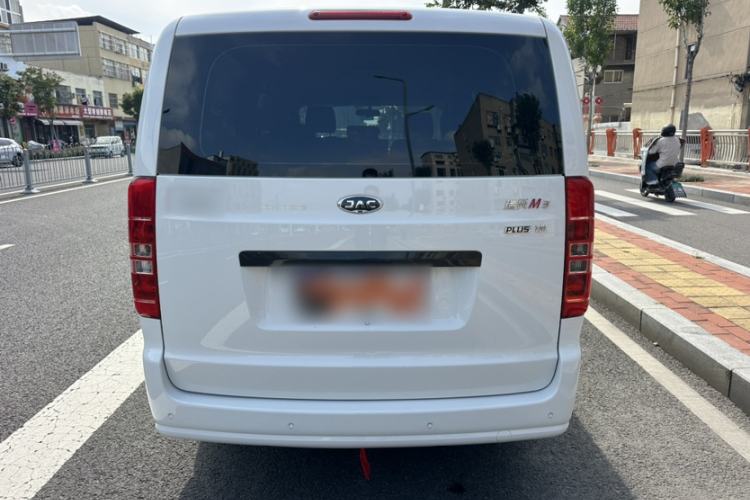Used JAC Refine M3 2023 1.8L 7/8-Seater Comfort Edition Exterior 5