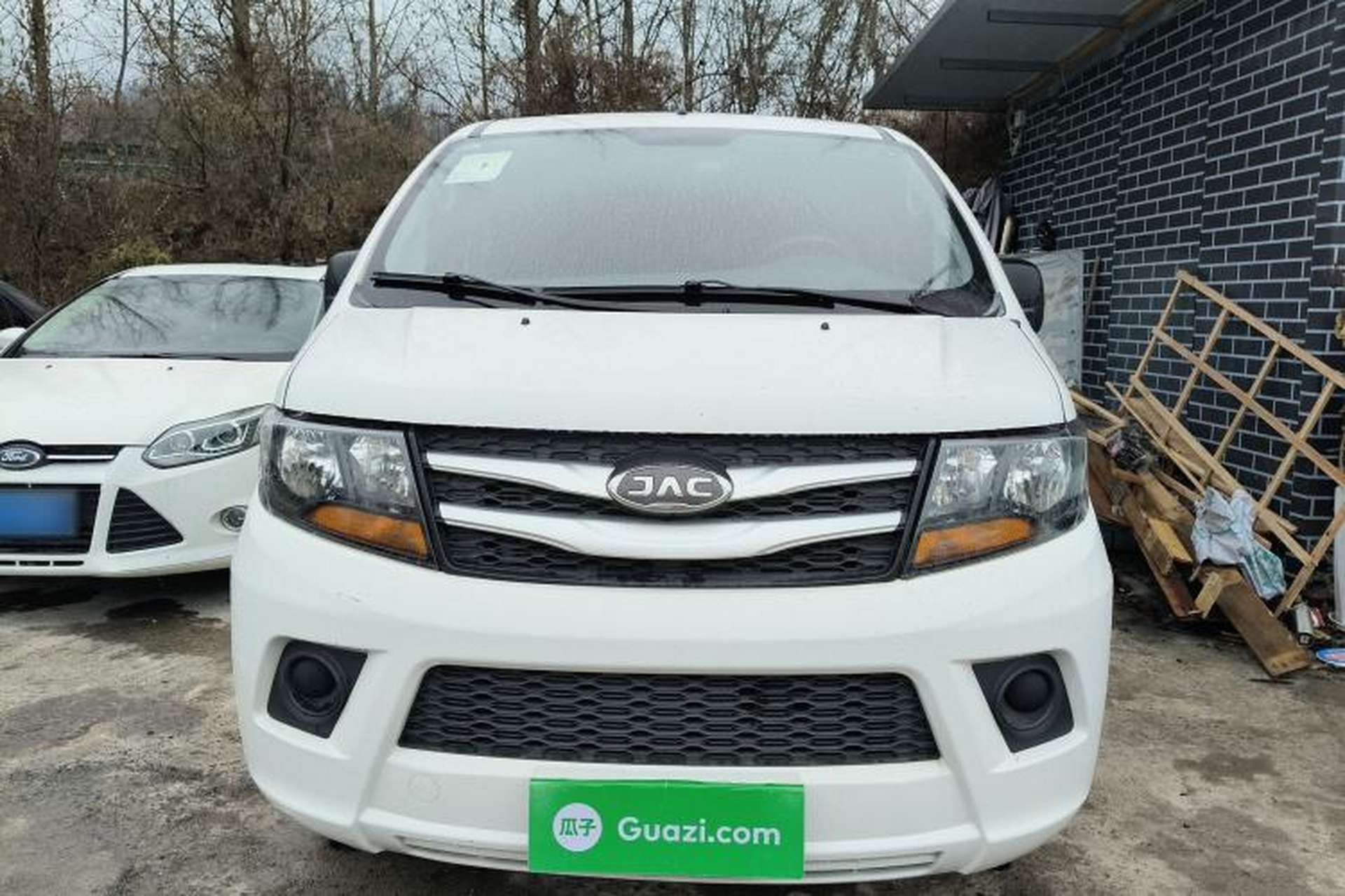 Used JAC Refine M3 2023 PLUS 1.5T 5/7-seat Classic Edition Front