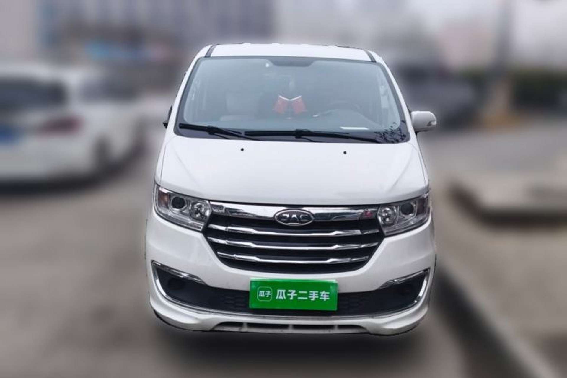 Used JAC Refine M3 2023 PLUS 1.5T 7/8-seater Smart Connectivity Version Front