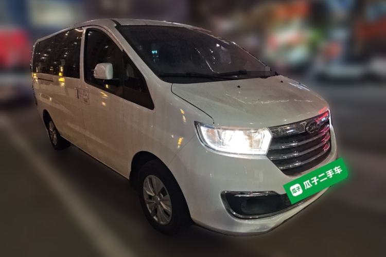 Used JAC Refine M3 2023 PLUS 1.8L 9-Seater Smart Connectivity Version Front Right 45 Deg
