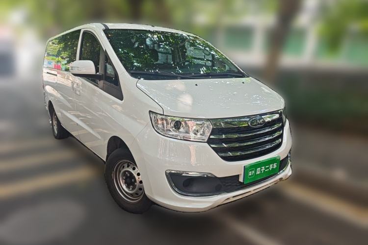 Used JAC Refine M3 2023 PLUS 1.8L 7/8-Seater Comfort Edition Front Right 45 Deg