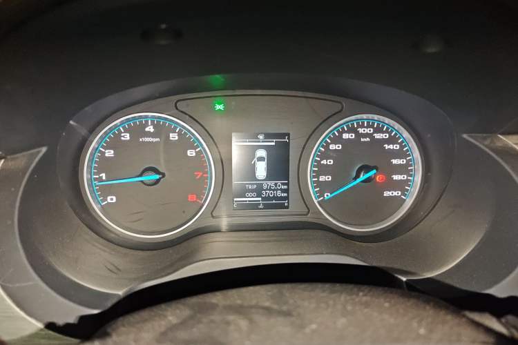 Used JAC Refine M3 2023 PLUS 1.8L 9-Seater Smart Connectivity Version Instrument Cluster