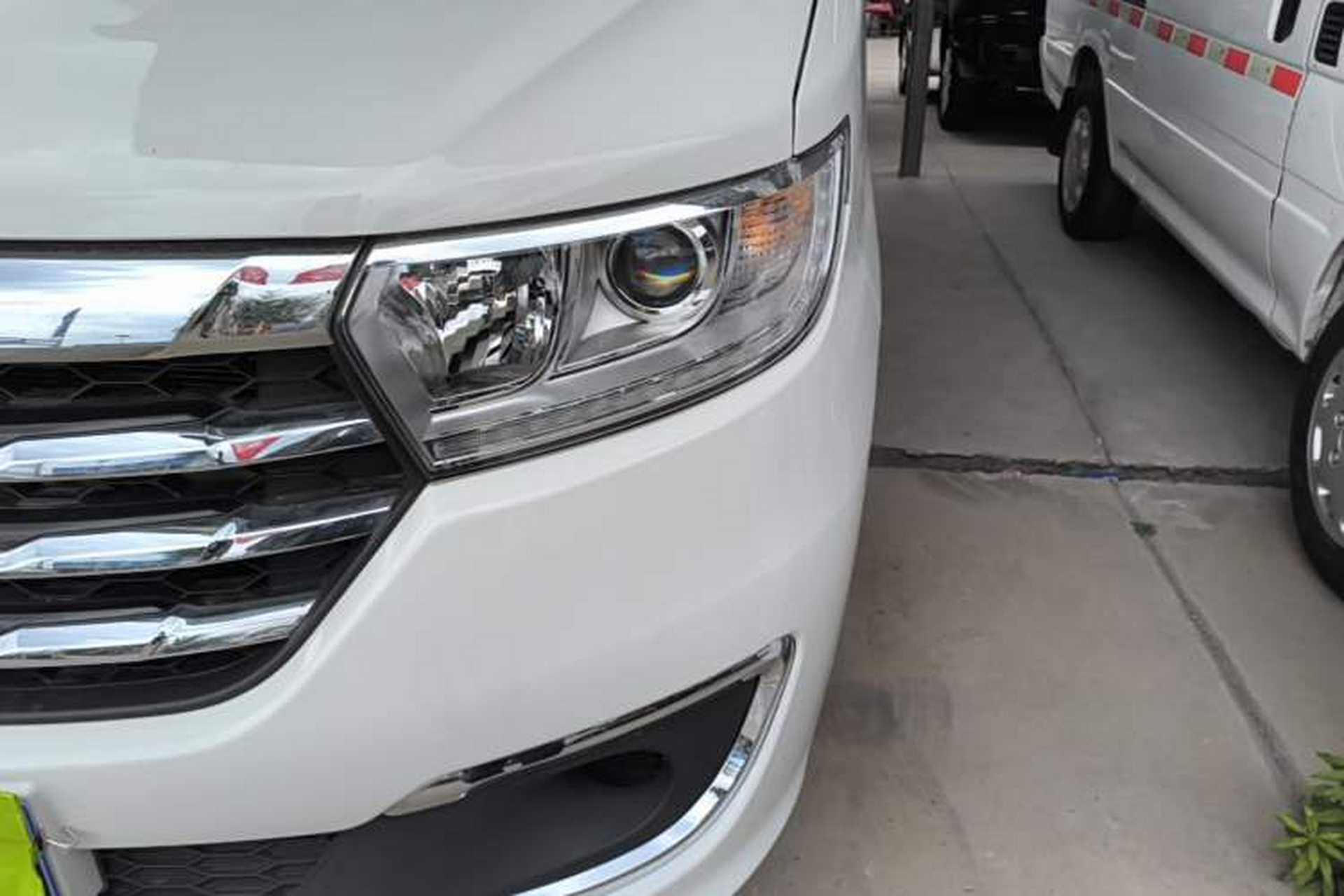 Used JAC Refine M3 2023 PLUS 1.5T 7/8-seat Comfort Edition Left Front Headlight