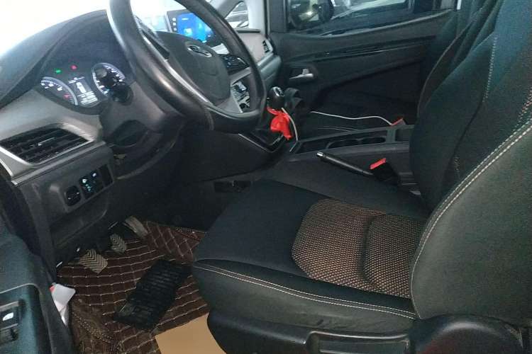 Used JAC Refine M3 2023 PLUS 1.8L 7/8-seater Smart Connectivity Version Left Front Seat