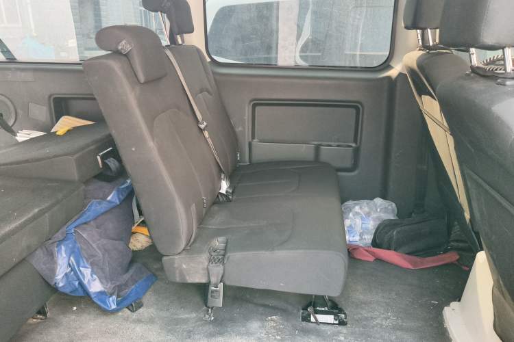 Used JAC Refine M3 2023 PLUS 1.5T 5/7-seat Classic Edition Left Rear Seat