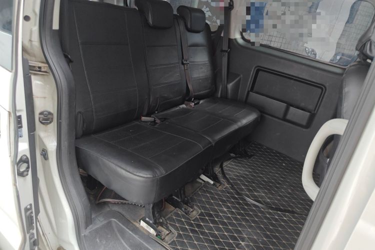 Used JAC Refine M3 2023 PLUS 1.5T 5/7-seat Classic Edition Left Rear Seat