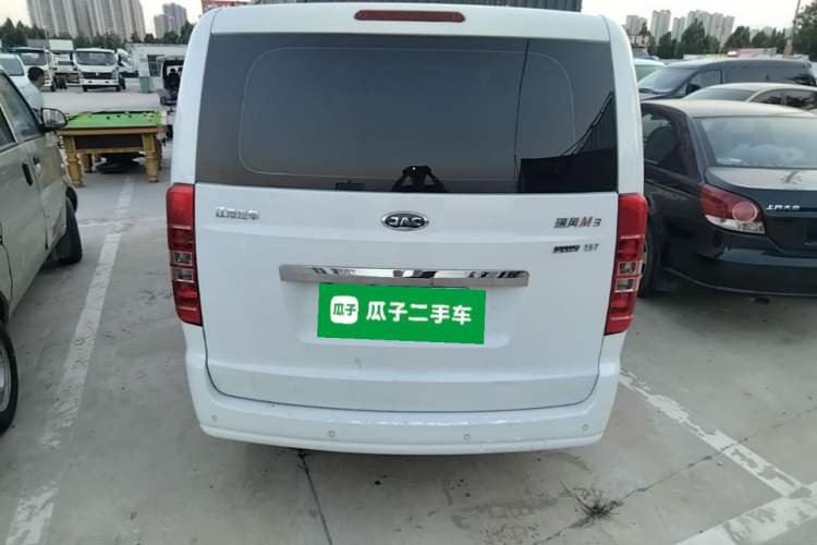 Used JAC Refine M3 2023 PLUS 1.5T 9-Seater Smart Connectivity Version Rear