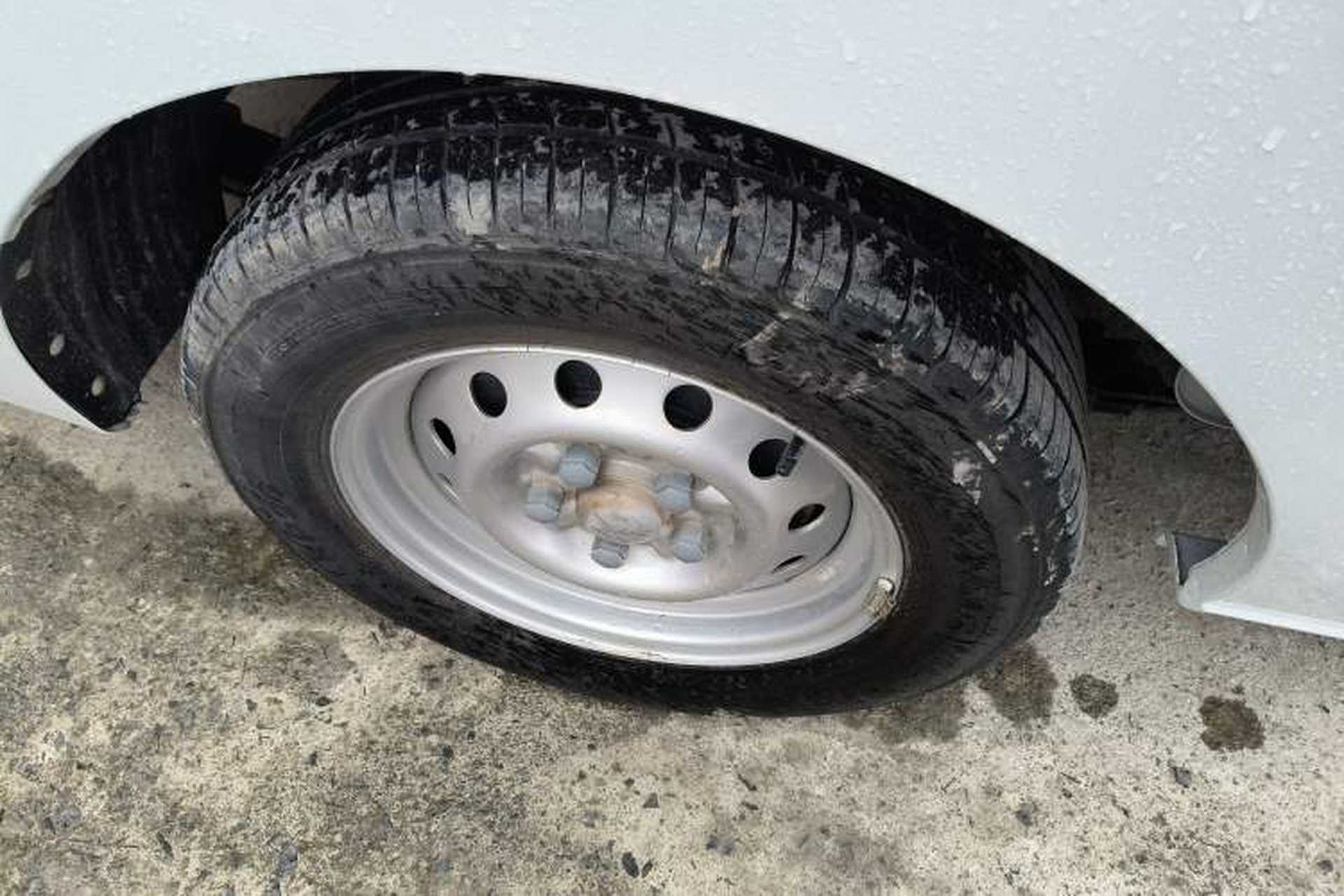 Used JAC Refine M3 2023 PLUS 1.5T 5/7-seat Classic Edition Right Rear Wheel Hub