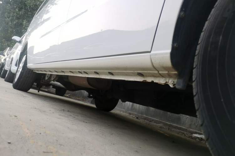 Used JAC Refine M3 2023 PLUS 1.5T 5/7-seat Classic Edition Right Side Sill
