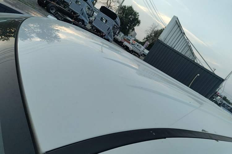 Used JAC Refine M3 2023 PLUS 1.5T 9-Seater Smart Connectivity Version Roof