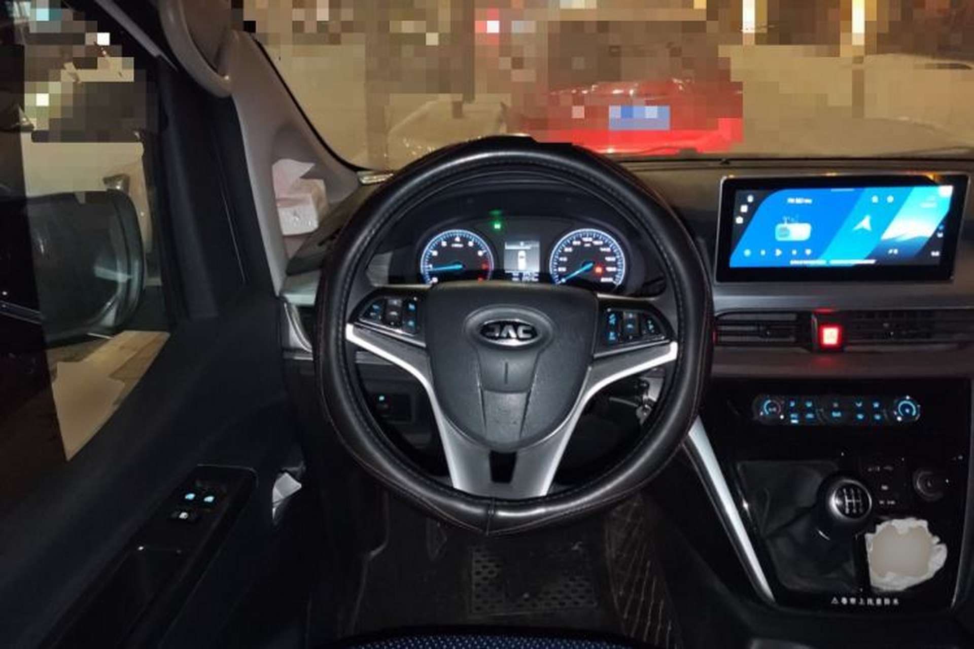 Used JAC Refine M3 2023 PLUS 1.8L 9-Seater Smart Connectivity Version Steering Wheel