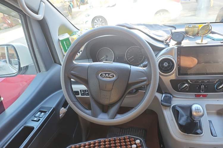Used JAC Refine M3 2023 PLUS 1.8L 7/8-seater Smart Connectivity Version Steering Wheel
