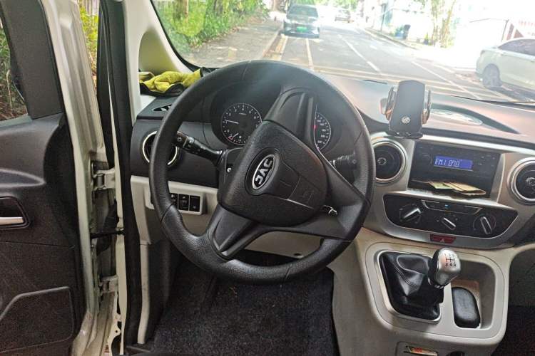 Used JAC Refine M3 2023 PLUS 1.8L 7/8-Seater Comfort Edition Steering Wheel