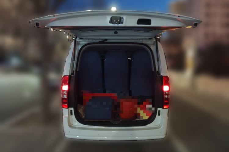 Used JAC Refine M3 2023 PLUS 1.8L 9-Seater Smart Connectivity Version Trunk