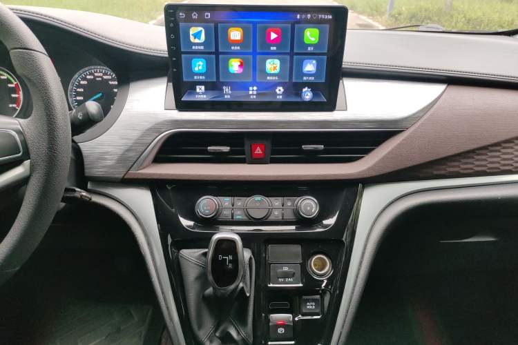 Used JAC Refine M3 2024 PLUS 2.0L HEV Comfort Edition Audio And AC Panel