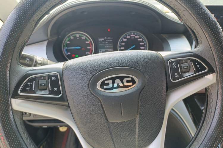 Used JAC Refine M3 2024 PLUS 2.0L HEV Smart Connect Edition Steering Wheel