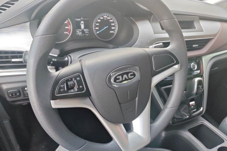 Used JAC Refine M3 2024 PLUS 2.0L HEV Elite Edition Steering Wheel