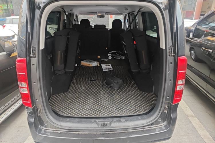 Used JAC Refine M3 2024 PLUS 2.0L HEV Comfort Edition Trunk