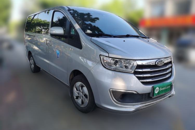 Used JAC Refine M3 2024 PLUS 2.0L HEV Comfort Edition Front Right 45 Deg