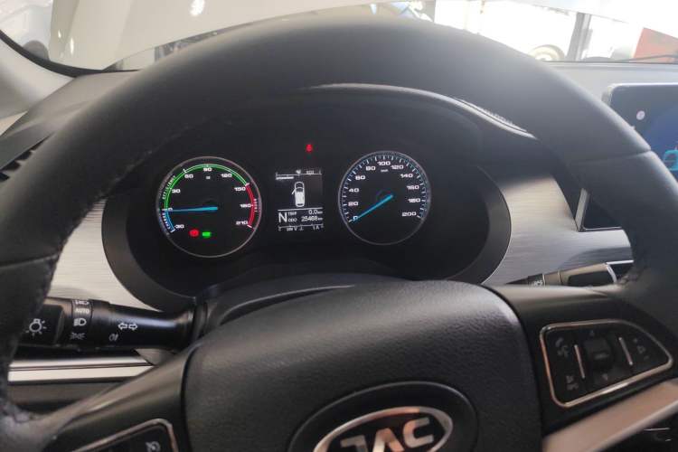 Used JAC Refine M3 2024 PLUS 2.0L HEV Smart Connect Edition Instrument Cluster