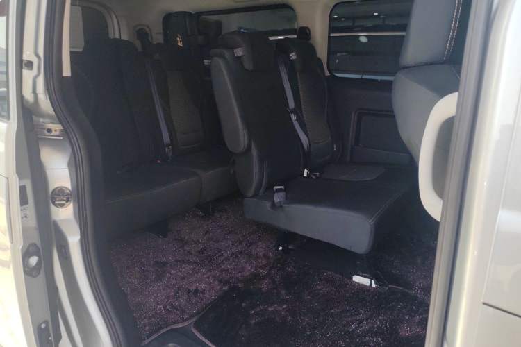 Used JAC Refine M3 2024 PLUS 2.0L HEV Smart Connect Edition Interior 2