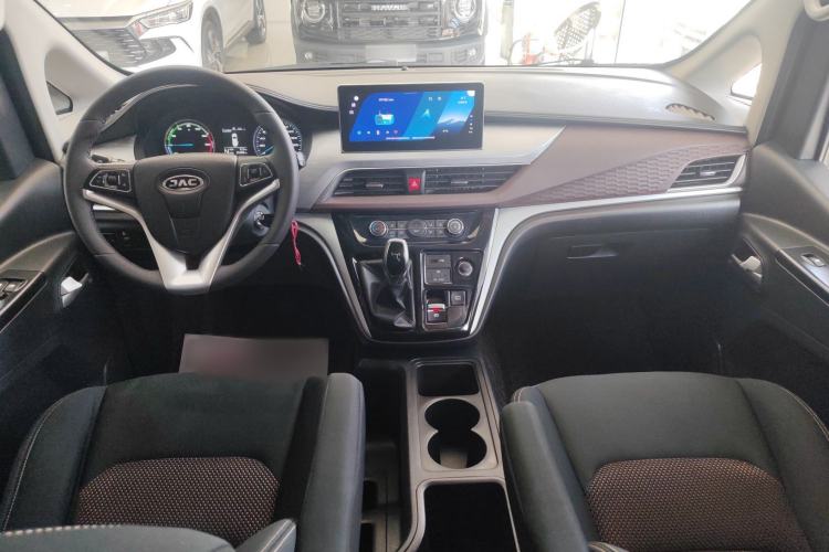 Used JAC Refine M3 2024 PLUS 2.0L HEV Smart Connect Edition Interior 3