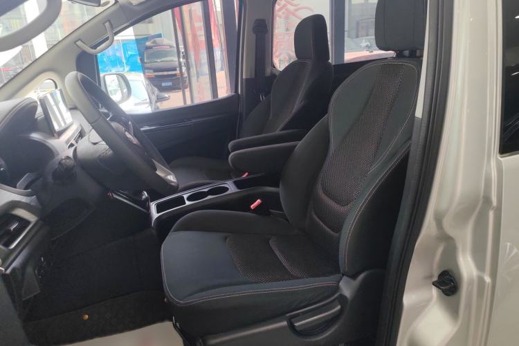 Used JAC Refine M3 2024 PLUS 2.0L HEV Smart Connect Edition Left Front Seat