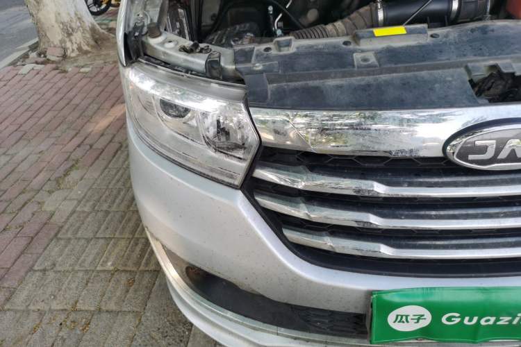 Used JAC Refine M3 2024 PLUS 2.0L HEV Comfort Edition Right Front Headlight