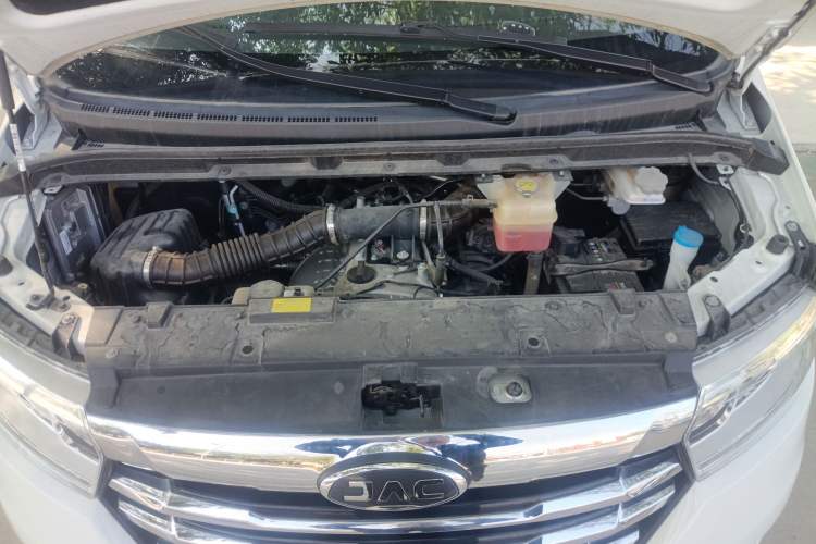 Used JAC Refine M3 2024 PLUS 2.0L HEV Elite Edition Engine Bay