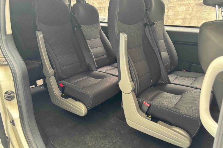 Used JAC Refine M3 2024 PLUS 2.0L HEV Smart Connect Edition Interior 2
