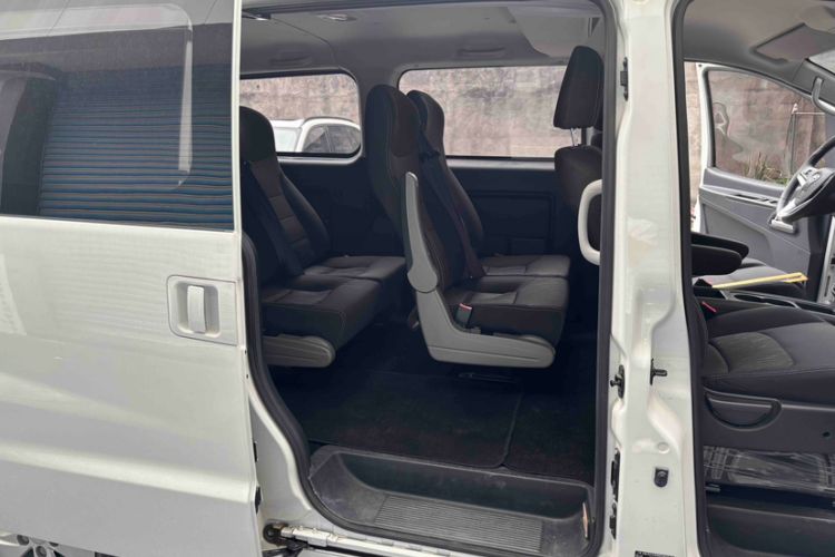 Used JAC Refine M3 2024 PLUS 2.0L HEV Smart Connect Edition Interior 3