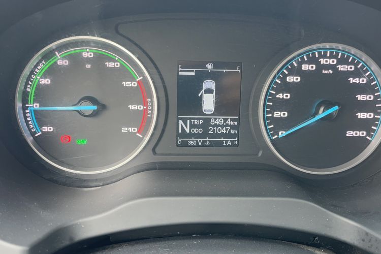 Used JAC Refine M3 2024 PLUS 2.0L HEV Smart Connect Edition Odometer Close Up