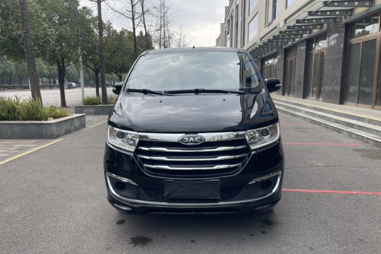 Used JAC Refine M3 2025 PLUS 1.8L Manual Comfort Edition 9 Seats Exterior 1