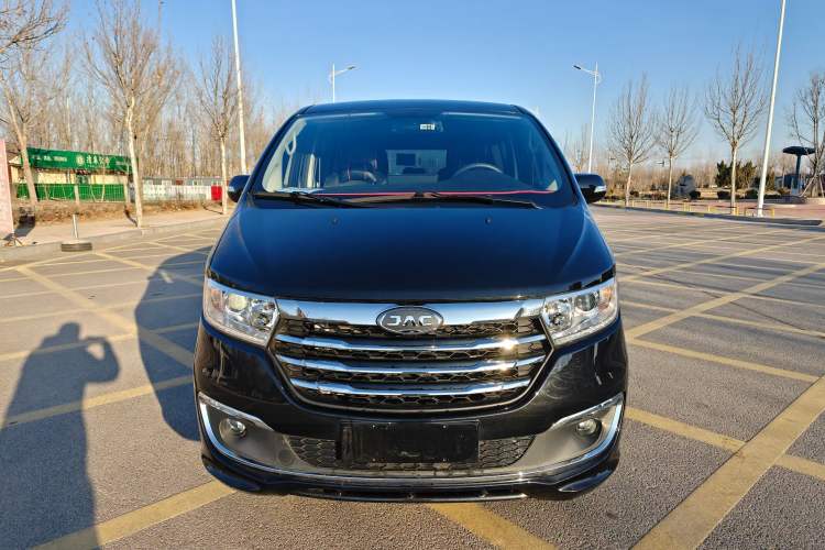 Used JAC Refine M3 2025 PLUS 1.8L Manual Smart Connect Version 7/8 Seats Front