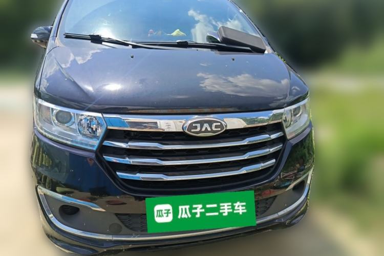 Used JAC Refine M3 2025 PLUS 1.8L Manual Classic Edition 7 Seats Front