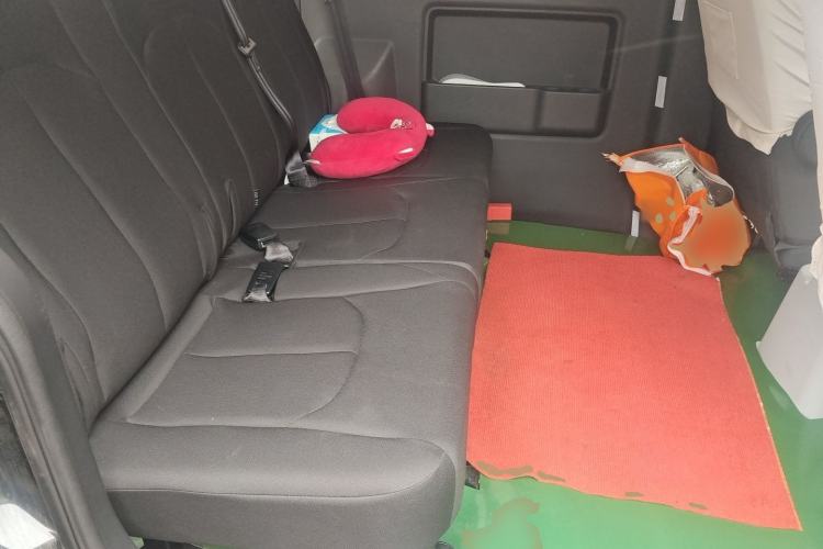 Used JAC Refine M3 2025 PLUS 1.8L Manual Classic Edition 5 Seats Left Rear Seat