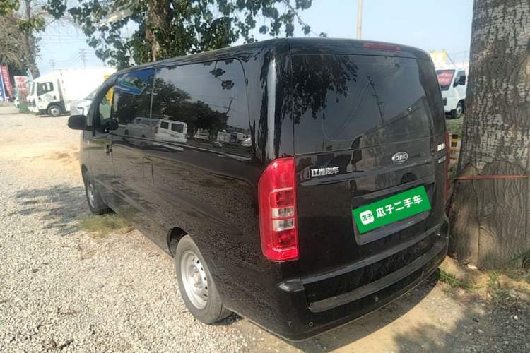 Used JAC Refine M3 2025 PLUS 1.5T Manual Classic Edition 7 Seats Rear Left 45 Deg