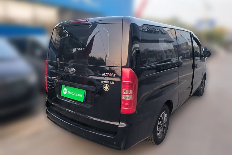 Used JAC Refine M3 2025 PLUS 1.8L Manual Classic Edition 7 Seats Rear Right 45 Deg