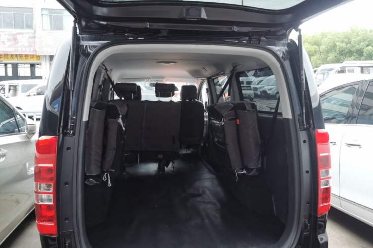 Used JAC Refine M3 2025 PLUS 1.8L Manual Comfort Version 7/8 Seats Trunk